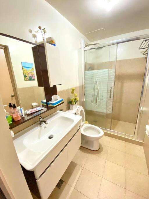Field Residences Paranaque City Extérieur photo